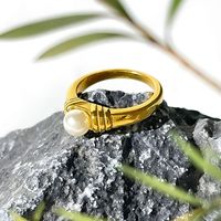French Style Simple Style Solid Color Stainless Steel Plating Inlay Artificial Pearls 18k Gold Plated Rings main image 5