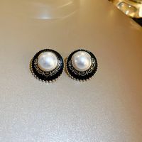 Retro Modern Style Round Flower Alloy Enamel Inlay Artificial Pearls Rhinestones Women's Ear Studs sku image 13