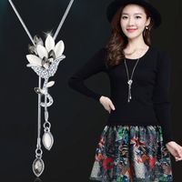 Ig Style Shiny Flower Alloy Copper Plating Inlay Glass Sweater Chain Long Necklace main image 1