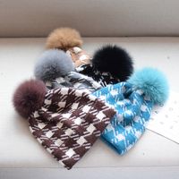 Women's Simple Style Plaid Pom Poms Eaveless Wool Cap main image 2