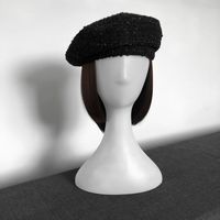 Women's Basic Solid Color Eaveless Beret Hat main image 1