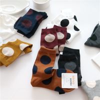 Women's Simple Style Round Dots Cotton Crew Socks A Pair main image 2