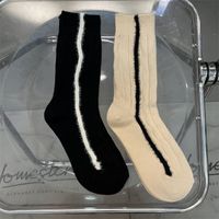 Frau Einfacher Stil Einfarbig Baumwolle Crew Socken Ein Paar main image 2