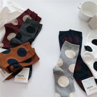 Women's Simple Style Round Dots Cotton Crew Socks A Pair main image 1