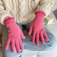 Women's Basic Solid Color Gloves A Pair sku image 1