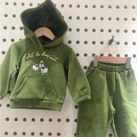 Simple Style Cartoon Solid Color Cotton Blend Boys Clothing Sets main image 5