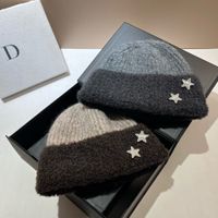 Women's Elegant Princess Sweet Star Eaveless Wool Cap main image 3