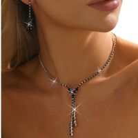 Simple Style Commute Solid Color Alloy Inlay Rhinestones Women's Jewelry Set main image 3