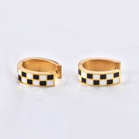 1 Pair Simple Style Checkered Enamel Plating Titanium Steel 18K Gold Plated Earrings main image 4