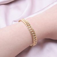 Simple Style Solid Color Stainless Steel Plating Hollow Out 18k Gold Plated Bangle main image 4