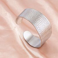 Retro Exaggerated Solid Color Stainless Steel Plating Bangle main image 3