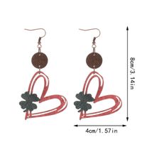 1 Paire Style Simple Forme De Cœur Impression Bois Boucles D'oreilles main image 2