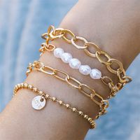 Simple Style Streetwear Round Heart Shape Solid Color Alloy Iron Copper Beaded Plating Inlay Rhinestones Zircon Women's Bracelets main image 6