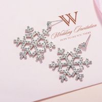 1 Pair Ig Style Shiny Snowflake Hollow Out Inlay Copper Zircon Drop Earrings main image 1