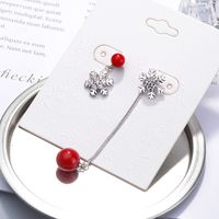 1 Paire Élégant Dame Géométrique Gland Flocon De Neige Incruster Le Cuivre Zircon Boucles D'oreilles main image 1