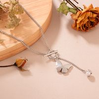 Sweet Simple Style Butterfly Shell Alloy Plating Inlay Pearl Gold Plated Women's Pendant Necklace main image 3