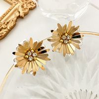 1 Pair Elegant Classical Romantic Flower Plating Inlay 304 Stainless Steel Acrylic Shell Zircon 14K Gold Plated Ear Studs main image 1