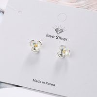 1 Pair Sweet Flower Plating Copper Silver Plated Ear Studs main image 1