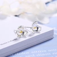 1 Paire Sucré Fleur Placage Le Cuivre Plaqué Argent Boucles D'oreilles main image 4