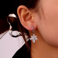 1 Pair Ig Style Simple Style Star Water Droplets Flower Plating Inlay Copper Zircon White Gold Plated Drop Earrings Ear Studs main image 8