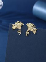 1 Pair Elegant Simple Style Ginkgo Leaf Plating Inlay Copper Zircon 18k Gold Plated Ear Studs main image 1
