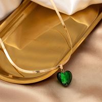 Ig Style Retro Commute Heart Shape Artificial Crystal Alloy Plating Women's Pendant Necklace main image 4