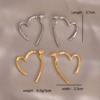 1 Pair Vintage Style Heart Shape Solid Color Alloy Drop Earrings main image 8