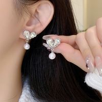 1 Pair Sweet Heart Shape Plating Inlay Alloy Artificial Pearls Rhinestones White Gold Plated Drop Earrings main image 5