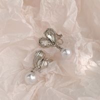 1 Pair Sweet Heart Shape Plating Inlay Alloy Artificial Pearls Rhinestones White Gold Plated Drop Earrings sku image 2