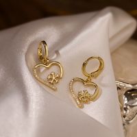 Estilo Simple Estilo Romano Forma De Corazón Copo De Nieve Cobre Enchapado Embutido Circón Chapado En Oro De 18 Quilates. Aretes Collar Conjunto De Joyas sku image 1