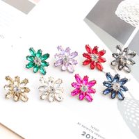 1 Pair Casual Elegant Flower Plating Inlay Alloy Crystal Rhinestones Gold Plated Ear Studs main image 1