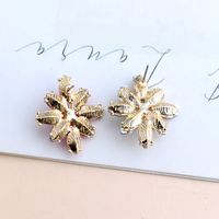 1 Pair Casual Elegant Flower Plating Inlay Alloy Crystal Rhinestones Gold Plated Ear Studs main image 3
