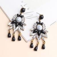1 Pair Vintage Style Flower Tassel Plating Inlay Arylic Zinc Alloy Rhinestones Plated Ancient & Gold Drop Earrings main image 1