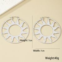 1 Pair Exaggerated Artistic Sun Hollow Out Alloy Hoop Earrings main image 10