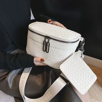 Women's Pu Leather Solid Color Streetwear Oval Zipper Shoulder Bag Box Bag main image 4