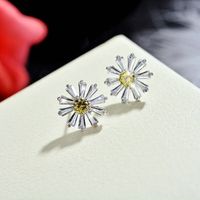 1 Pair Simple Style Daisy Plating Inlay Copper Zircon 18k Gold Plated Ear Studs main image 6
