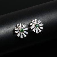 1 Pair Simple Style Daisy Plating Inlay Copper Zircon 18k Gold Plated Ear Studs main image 5