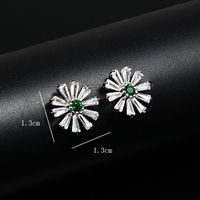 1 Pair Simple Style Daisy Plating Inlay Copper Zircon 18k Gold Plated Ear Studs main image 9