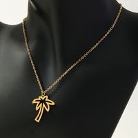 Ig Style Sweet Simple Style Coconut Tree Alloy Hollow Out Women's Pendant Necklace main image 1