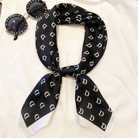 Women's Elegant Geometric Polyester Printing Silk Scarf main image 2