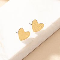 1 Pair Simple Style Heart Shape Plating Alloy Gold Plated Ear Studs main image 11