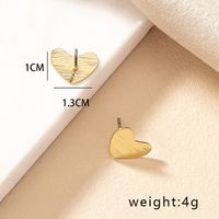 1 Pair Simple Style Heart Shape Plating Alloy Gold Plated Ear Studs main image 3