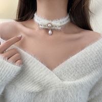 Princess Sweet Bow Knot Plush Inlay Artificial Pearls Gold Plated Women's Choker main image 6