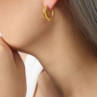 1 Pair Casual Simple Style Solid Color Plating Carving Titanium Steel 18k Gold Plated Ear Studs sku image 1