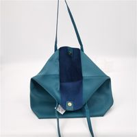 Women's Large Pu Leather Solid Color Basic Vintage Style Dumpling Shape Magnetic Buckle Shoulder Bag Tote Bag main image 6