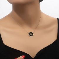 Retro Simple Style Bee Alloy Enamel Plating Women's Pendant Necklace main image 4