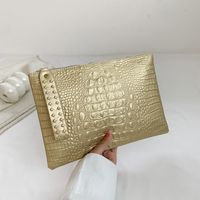 Women's Medium Pu Leather Solid Color Vintage Style Classic Style Streetwear Square Zipper Clutch Bag sku image 1