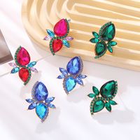 1 Pair Simple Style Classic Style Geometric Inlay Artificial Crystal Glass Rhinestones Ear Studs main image 2