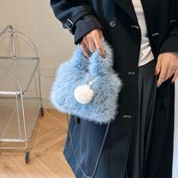 Women's Plush Solid Color Cute Classic Style Streetwear Fluff Ball Sewing Thread Chain Square Magnetic Buckle Handbag main image 9