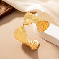 Elegant Luxurious Leaves Alloy Ferroalloy Twist Plating 14k Gold Plated Women's Bangle main image 5